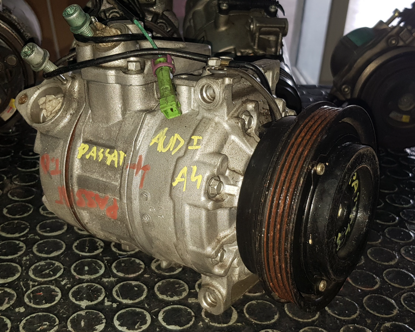 Compressore aria condizionata Volkswagen Passat(b5) / Audi A4