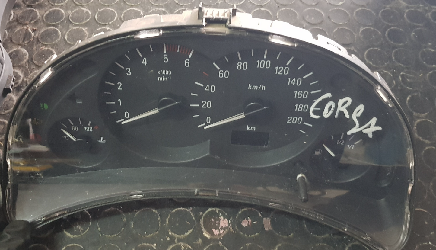 Quadro strumenti / Contachilometri Opel Corsa 1.3 diesel