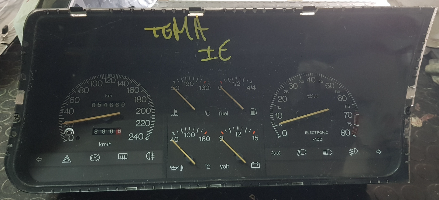 Quadro strumenti / Contachilometri Lancia Thema I.E