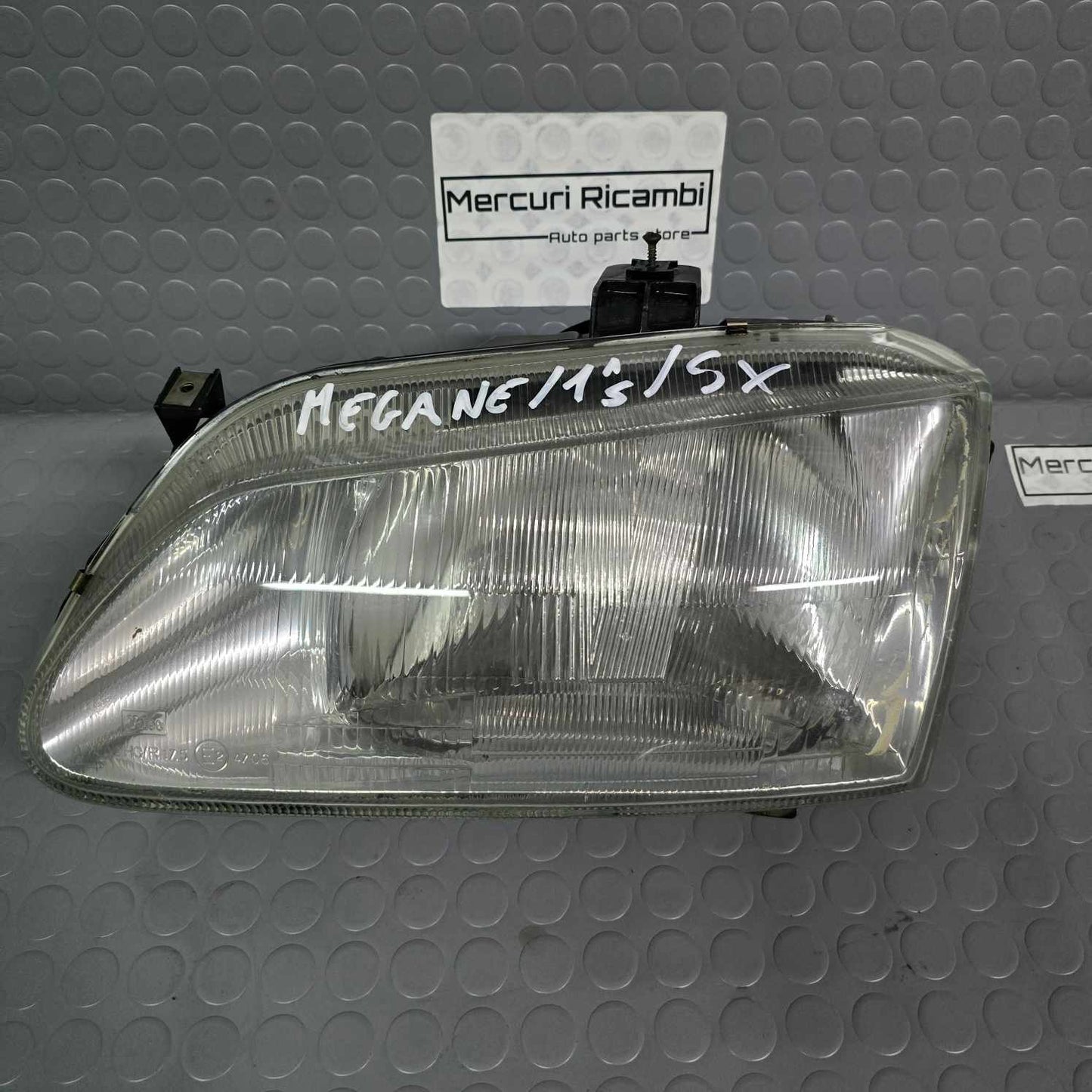 Proiettore sinistro Renault Megane 1^ serie
