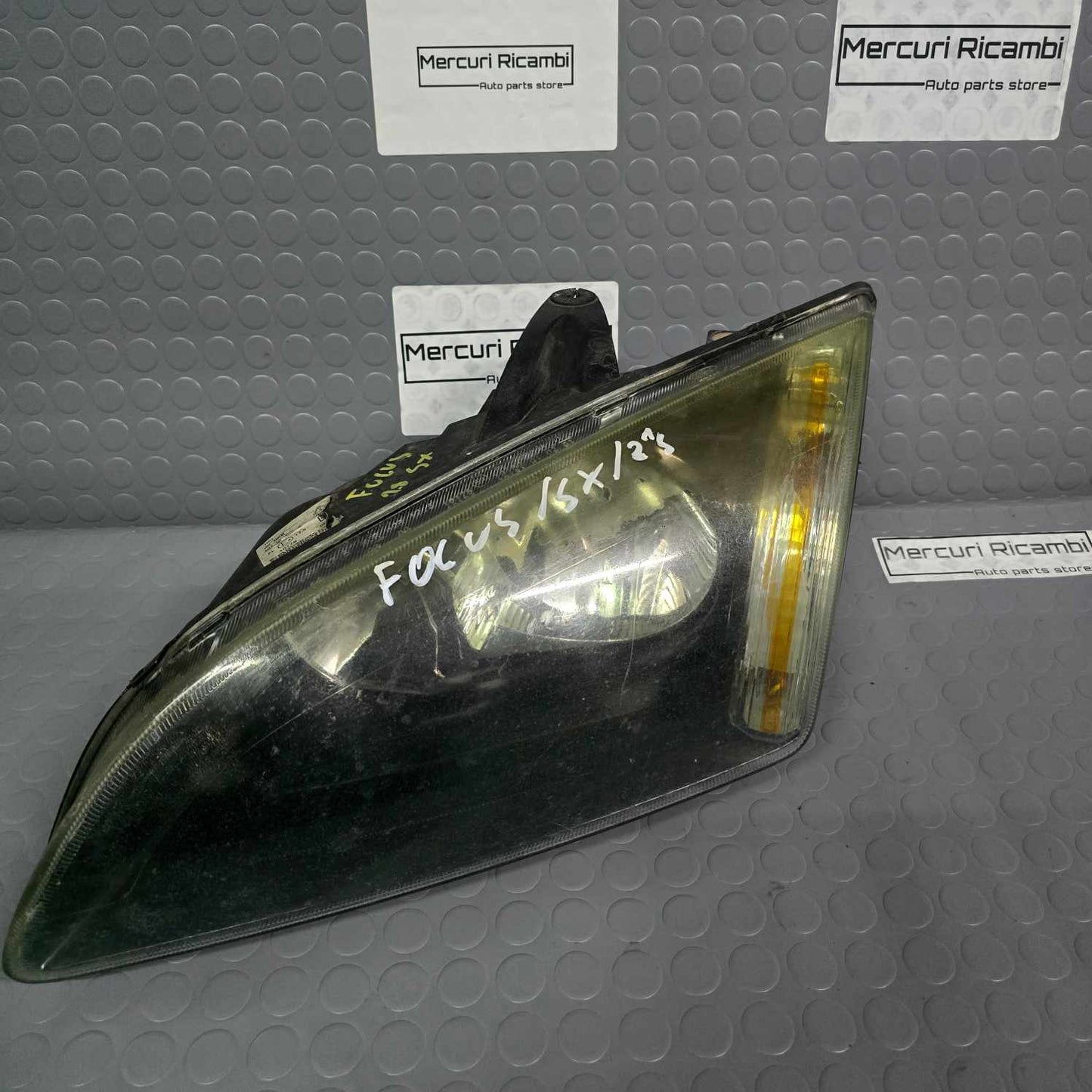 Proiettore sinistro Ford Focus 2^ serie