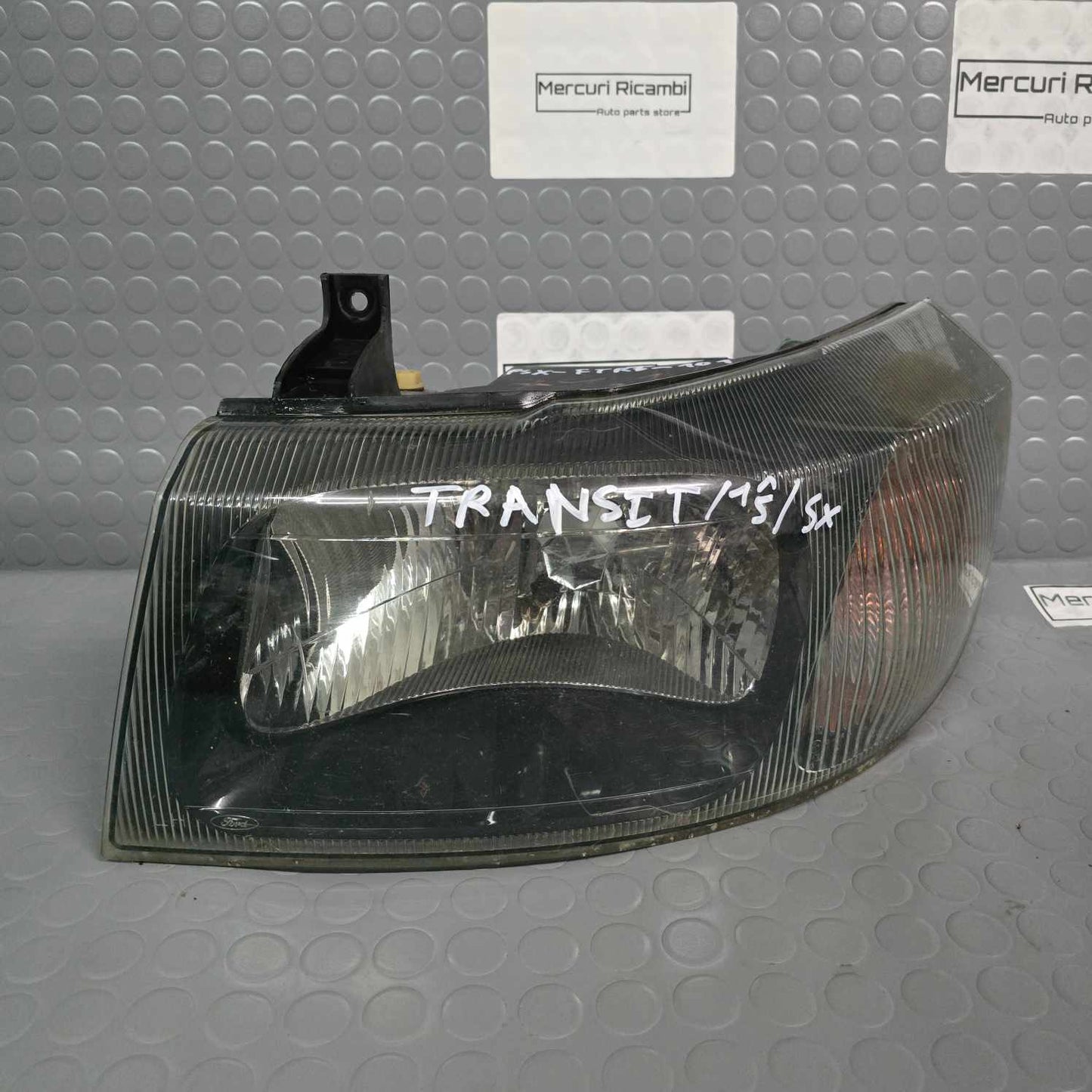 Proiettore sinistro Ford Transit 1^ serie