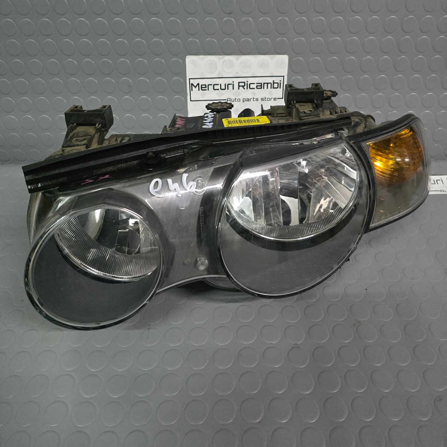 Proiettore sinistro Bmw e46 compact