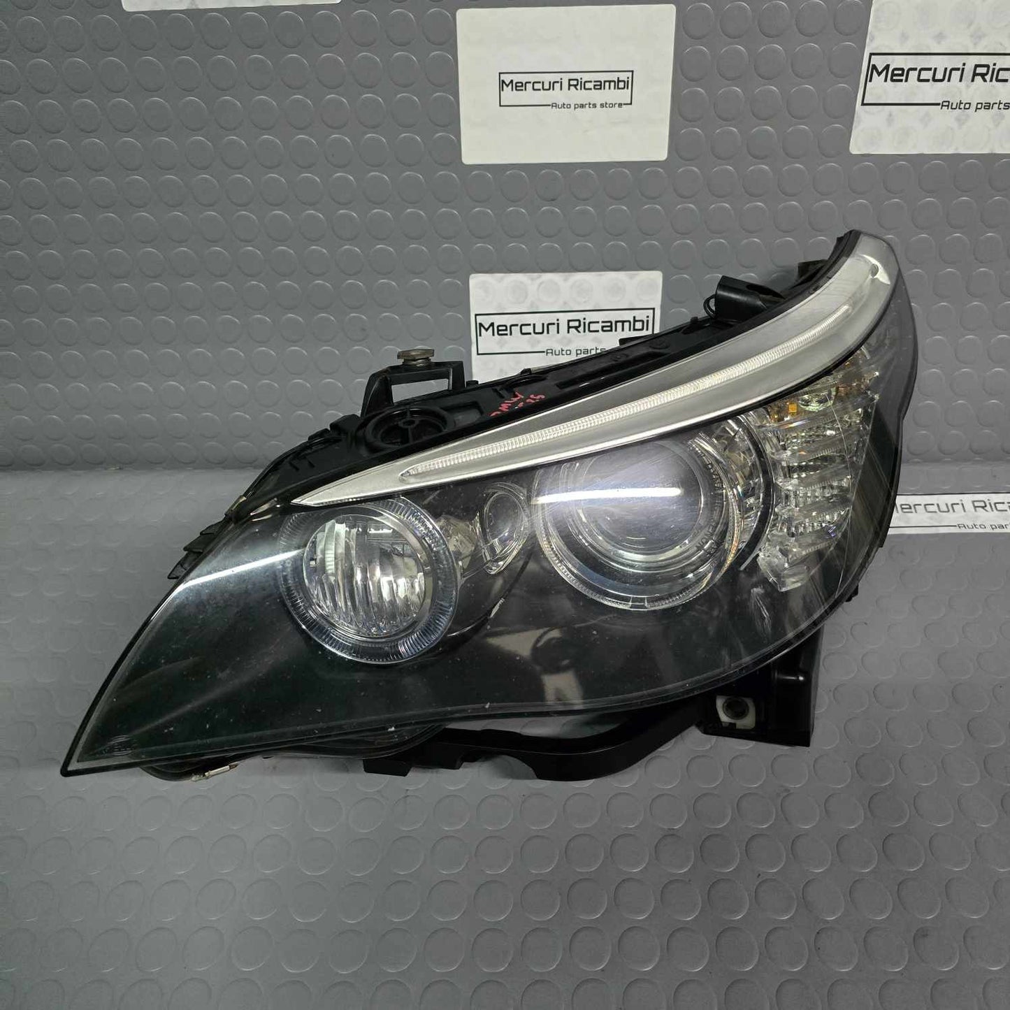 Proiettore sinistro Bmw e60