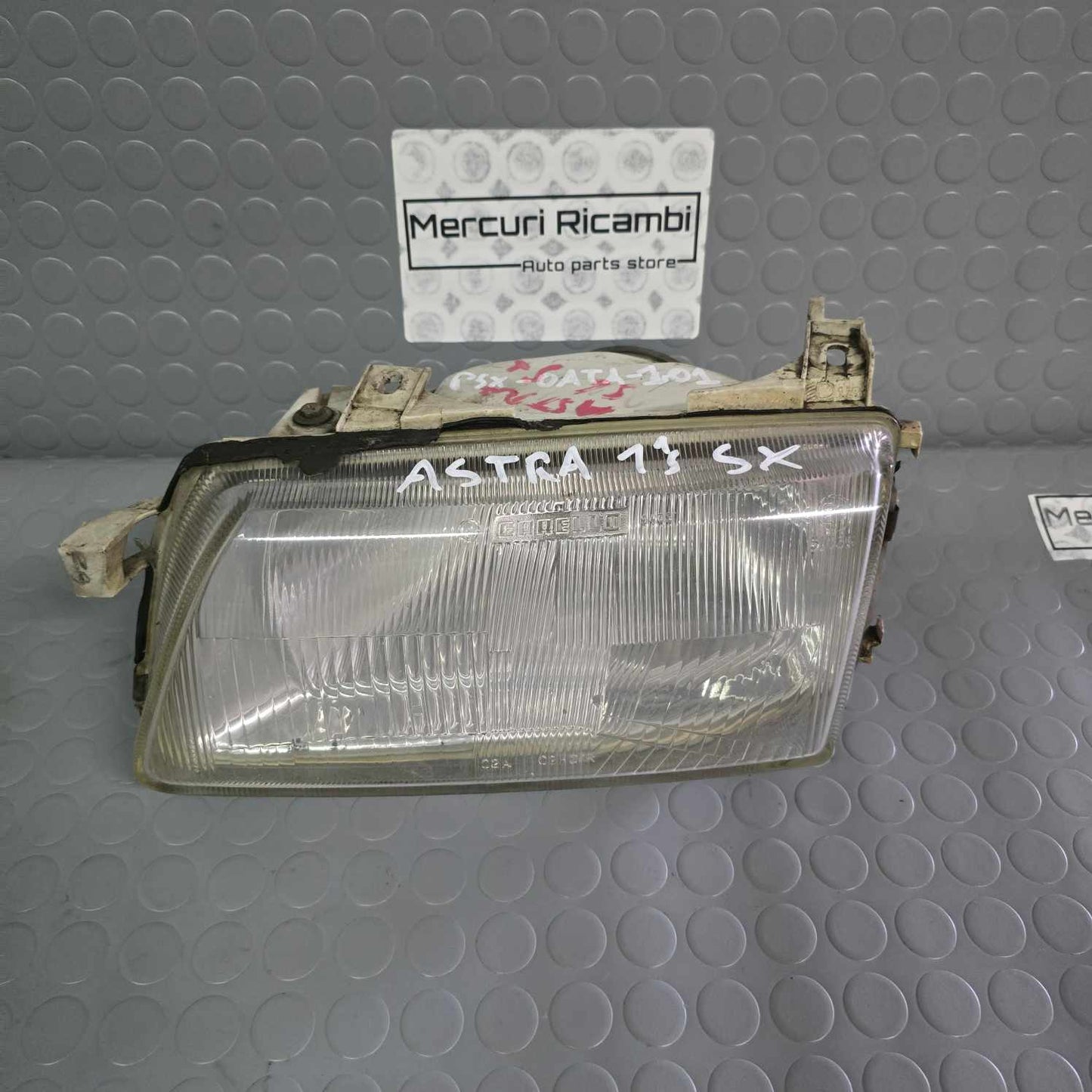 Proiettore sinistro Opel Astra 1^ serie