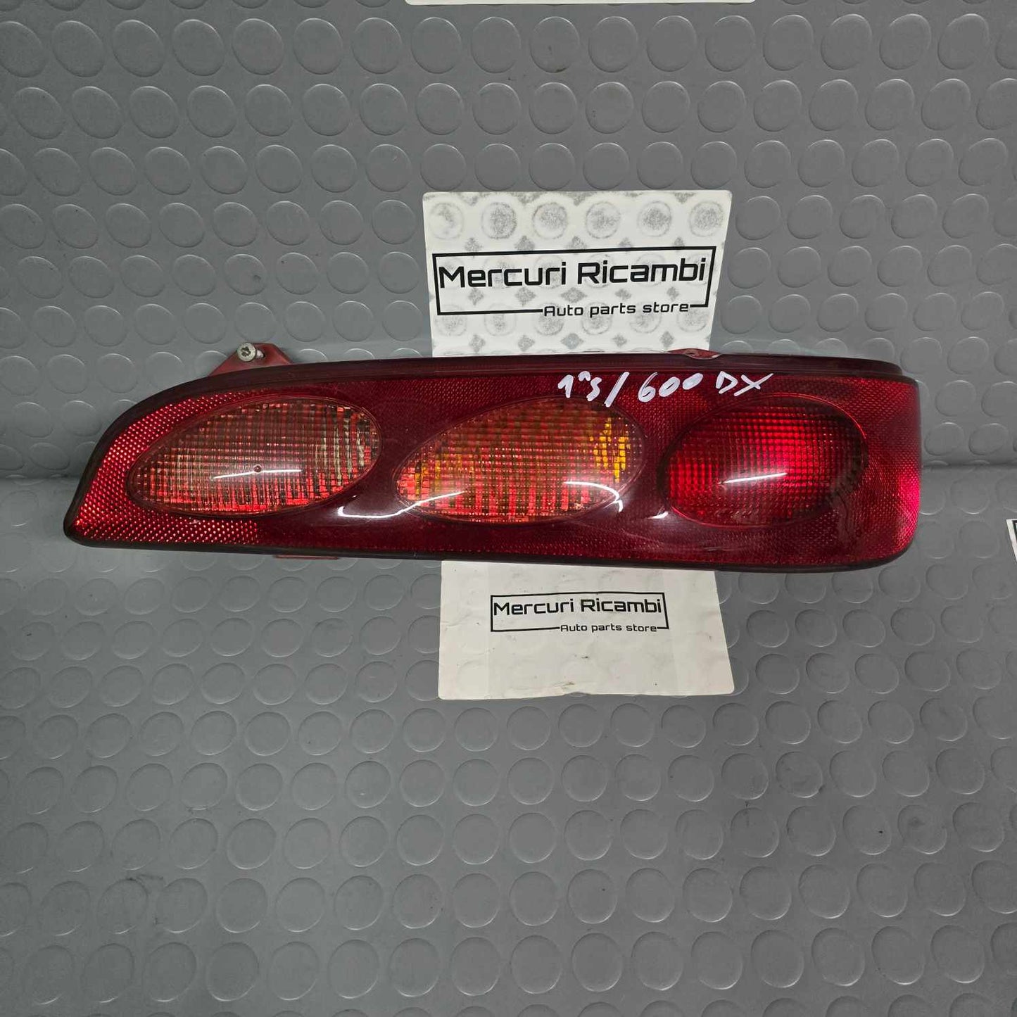 Fanale posteriore destro Fiat 600 2^ serie