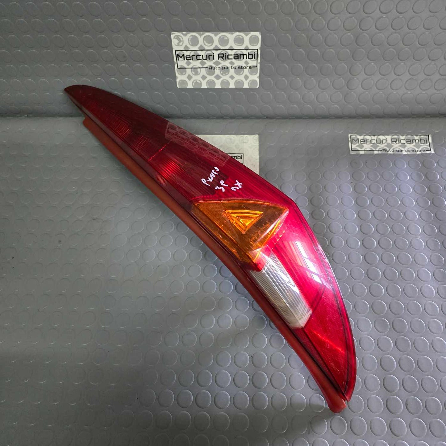 Fanale posteriore destro Fiat Punto 2^ serie (188) 3 porte