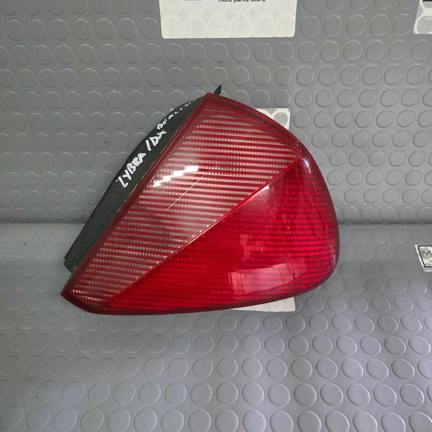 Fanale posteriore destro Lancia Lybra berlina