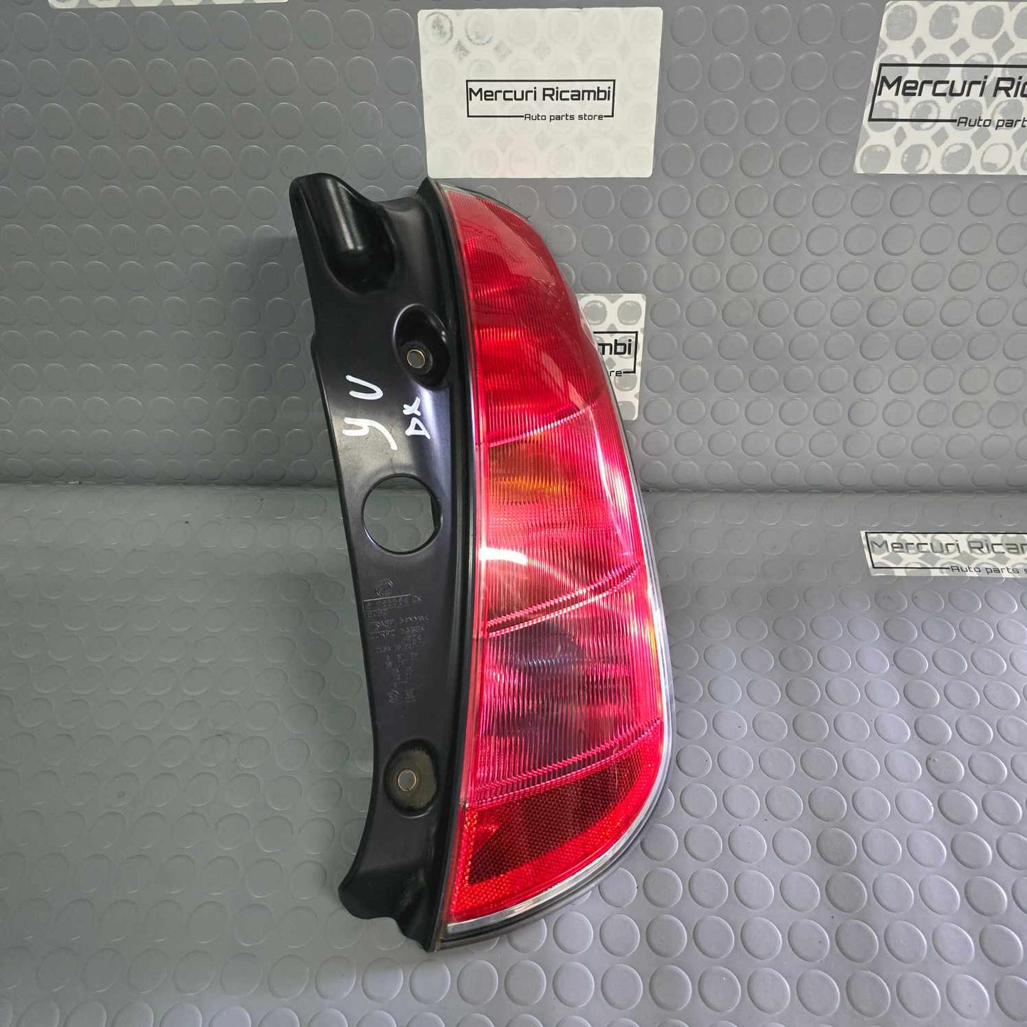 Fanale posteriore destro Lancia Y 2^ serie Rosso