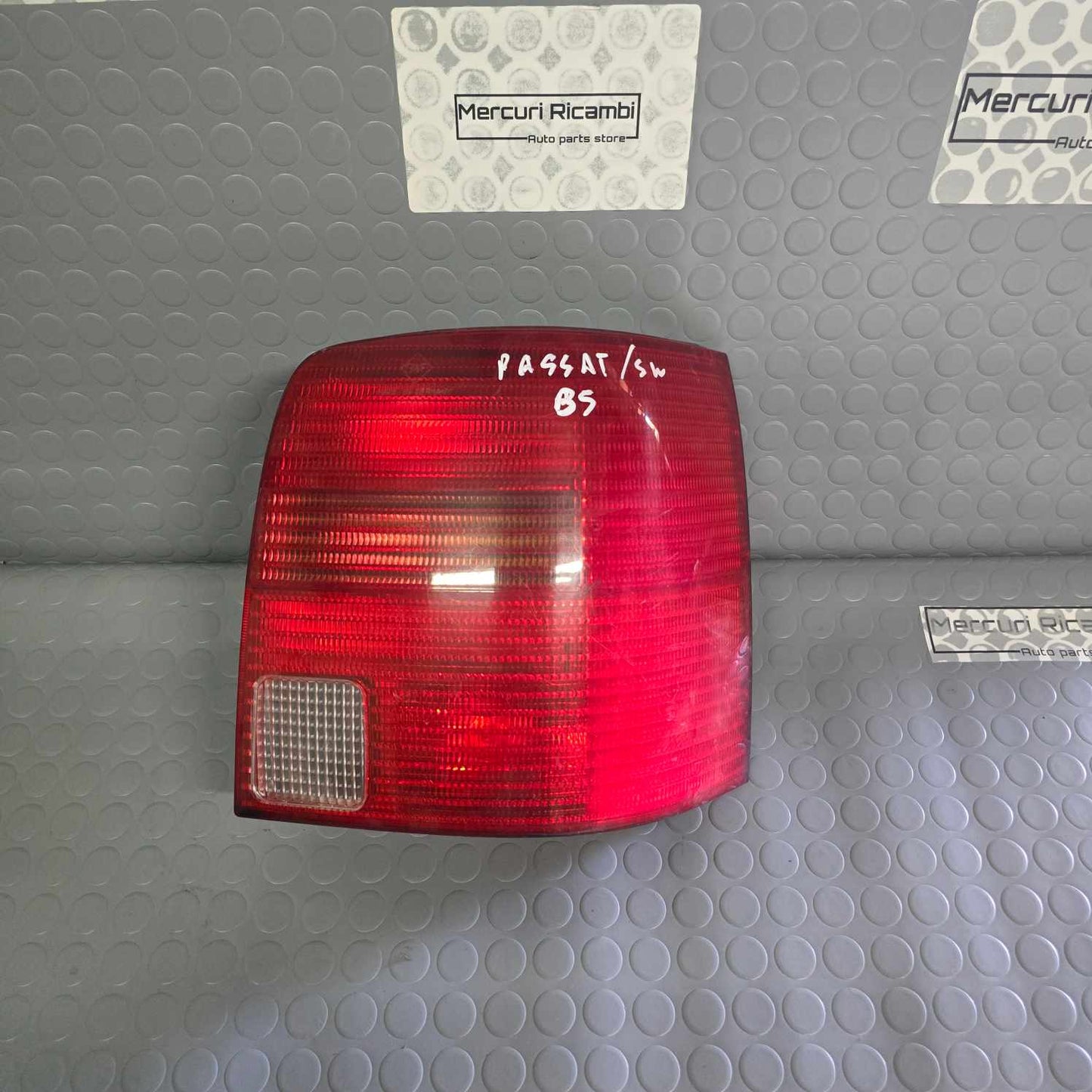 Fanale posteriore destro Volkswagen Passat B5 SW