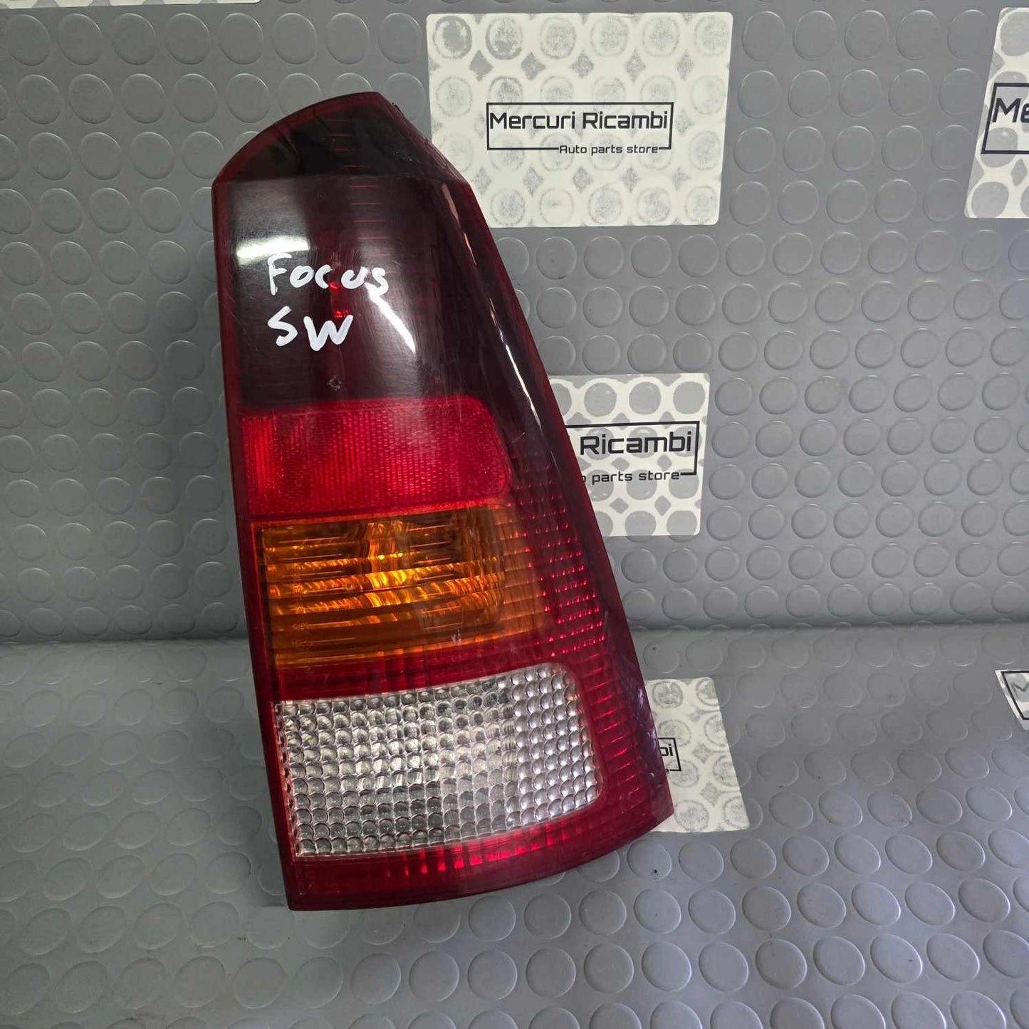 Fanale posteriore destro Ford Focus SW 1^ Serie