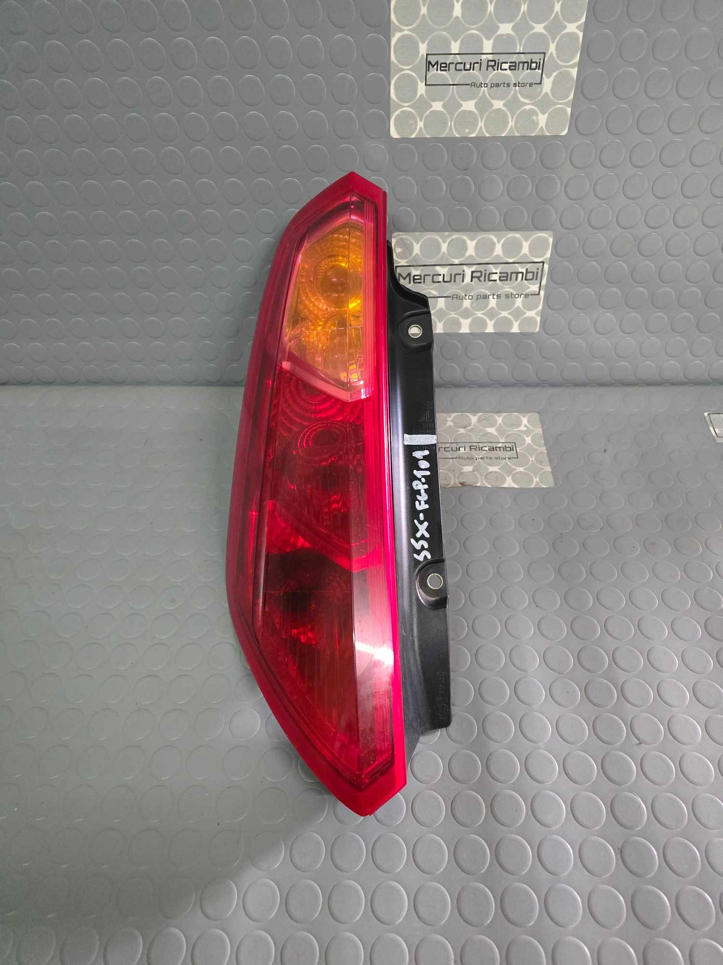 Fanale posteriore sinistro Fiat Grande Punto 1^ serie