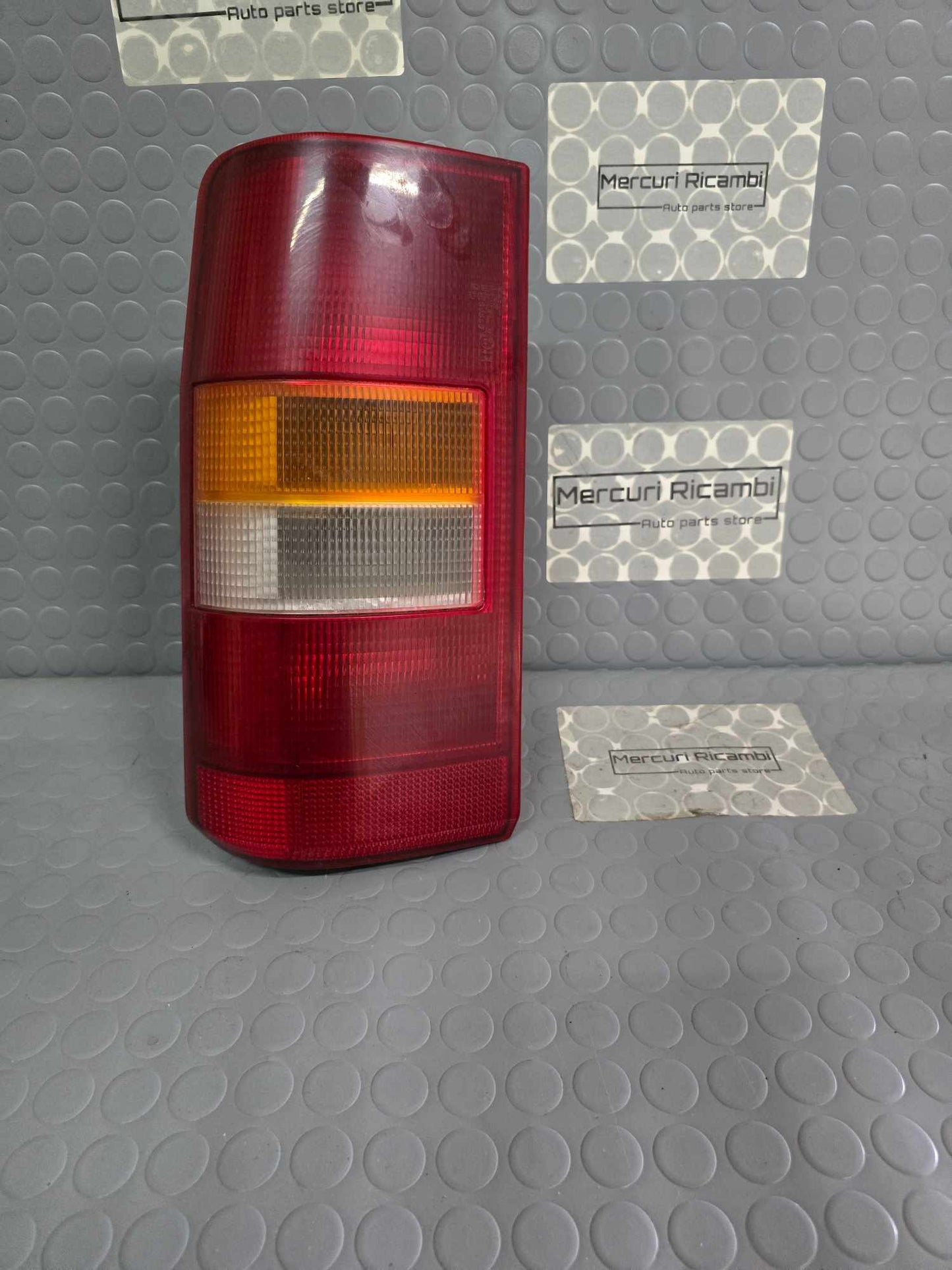 Fanale posteriore sinistro Fiat Scudo 1^ serie