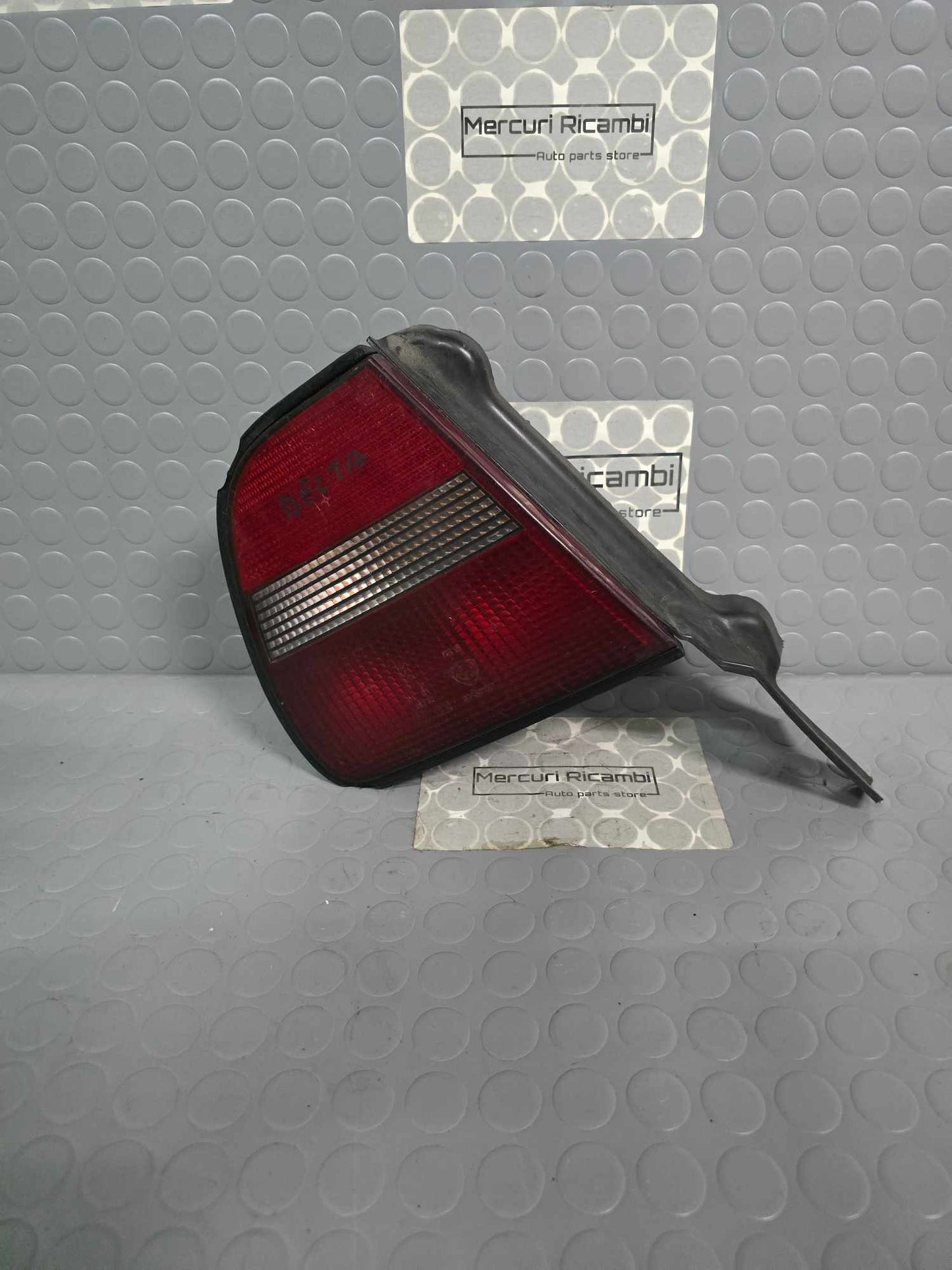 Fanale posteriore sinistro Lancia Delta 2^ serie