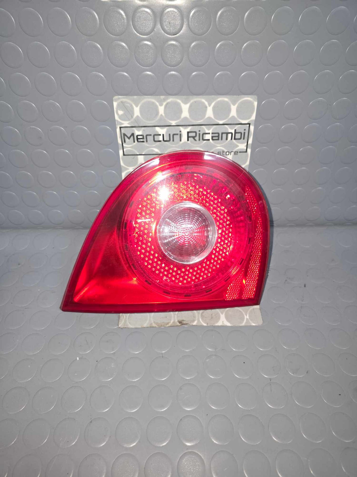 Fanale posteriore sinistro Volkswagen Golf V (5) - portellone