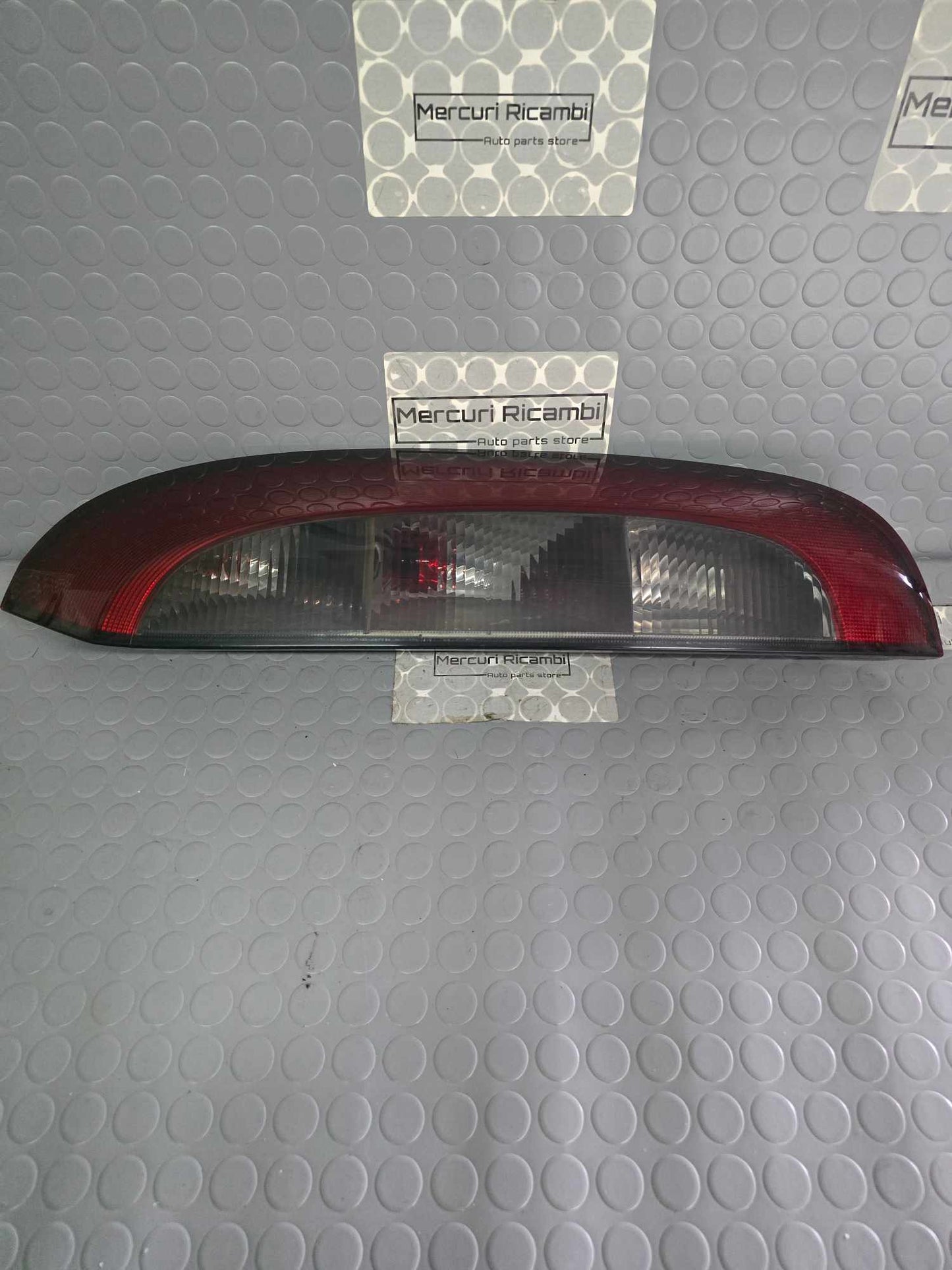Fanale posteriore sinistro Opel Corsa C 2^ serie