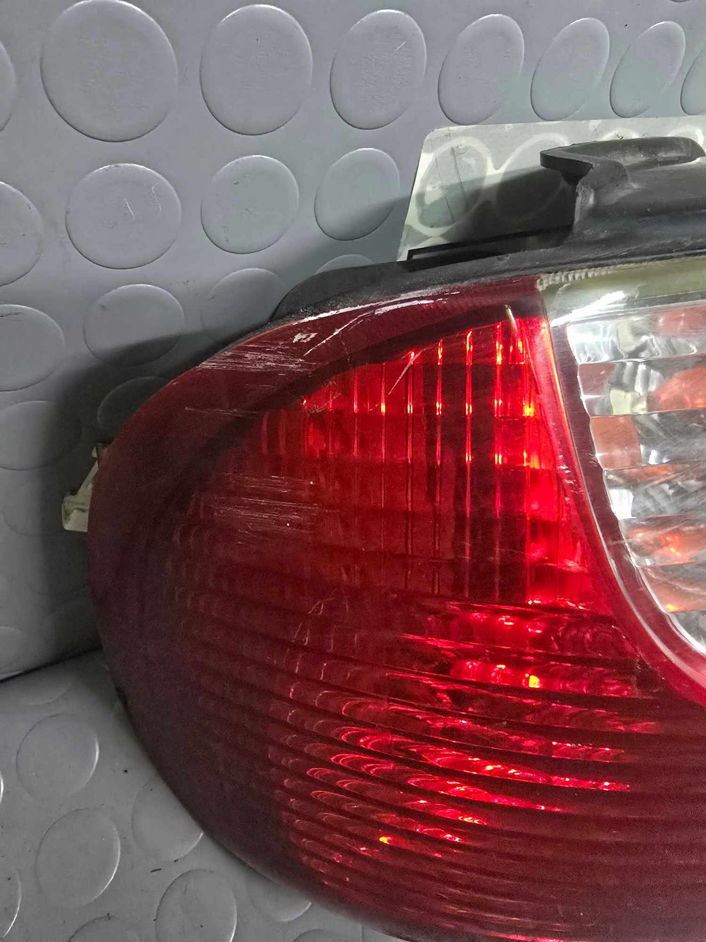 Fanale posteriore sinistro Hyundai H1 95>03 - carrozzeria