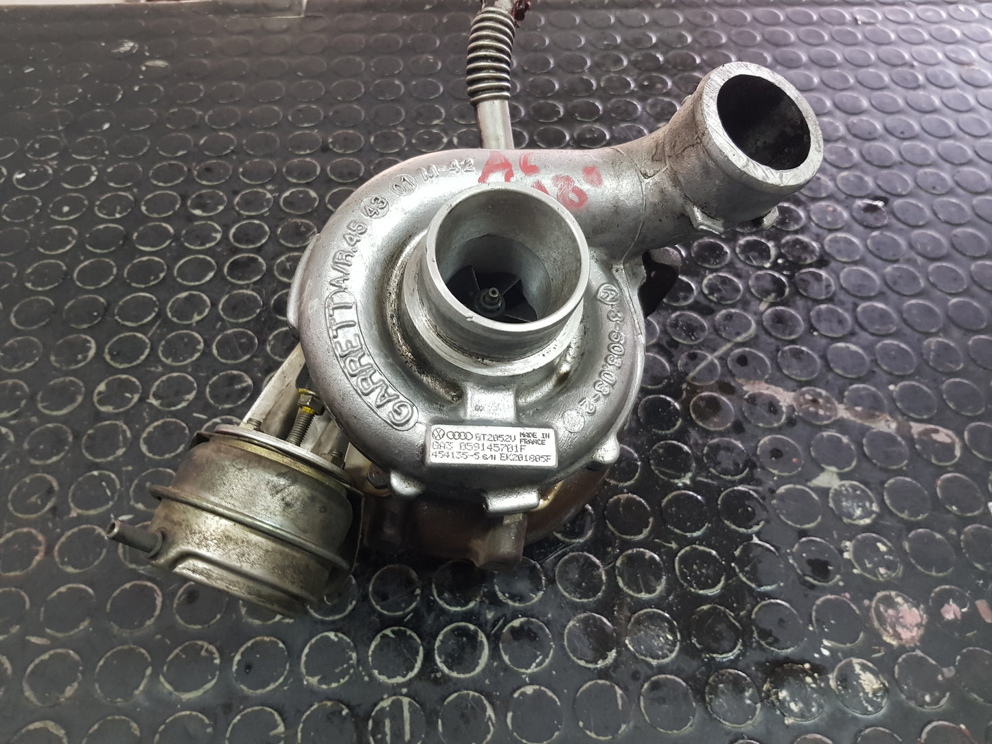 Turbocompressore Audi A6 /A4/Passat 2.5cc
