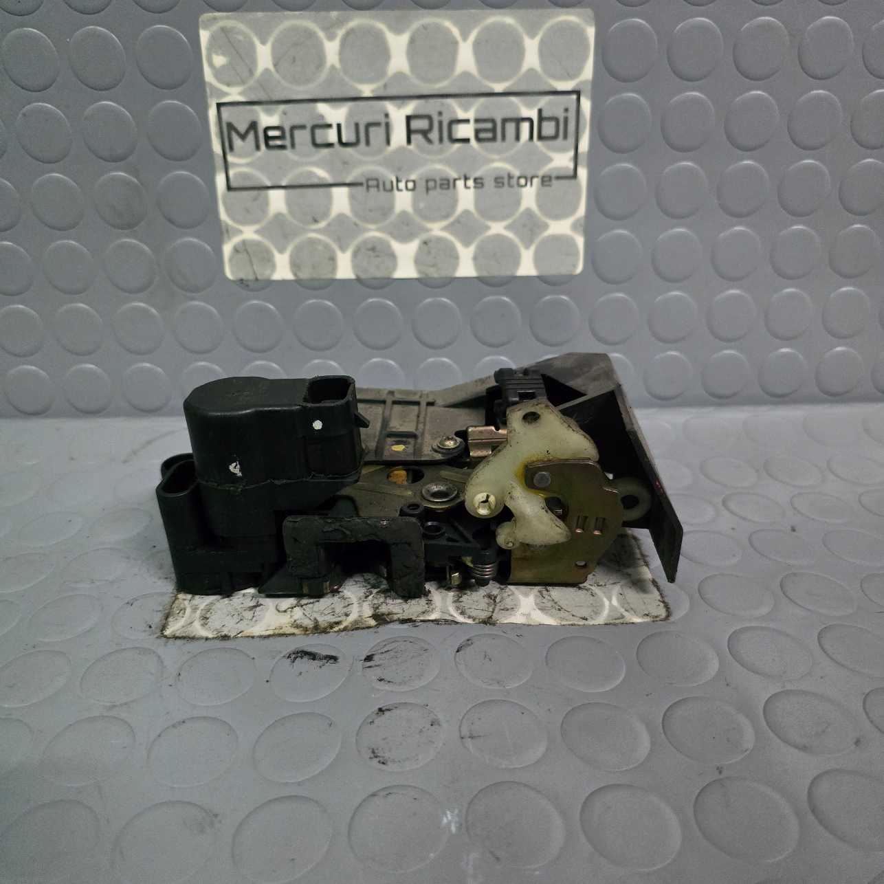 Serratura anteriore sinistra Alfa Romeo 156 1^ serie