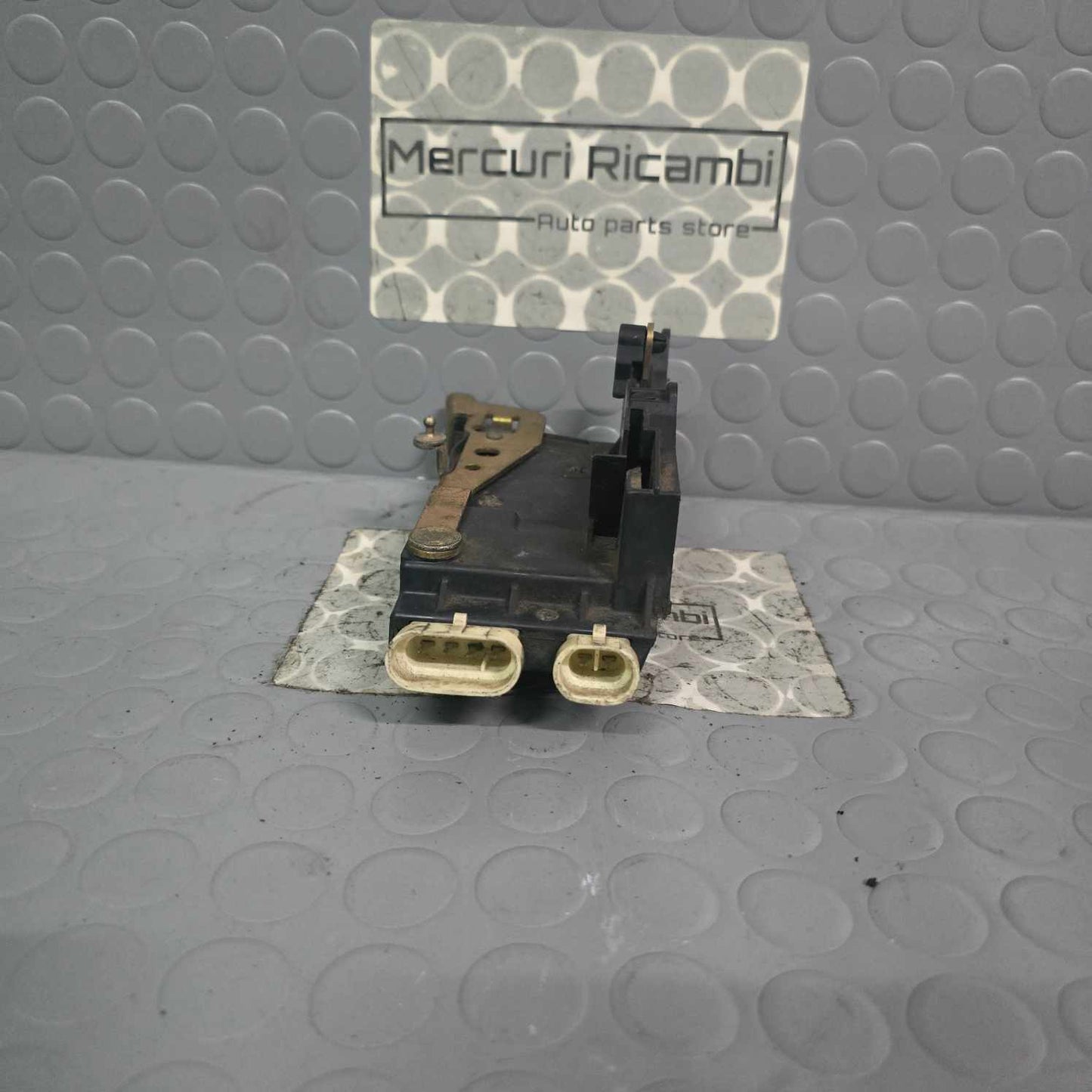 Serratura anteriore destra Lancia Dedra