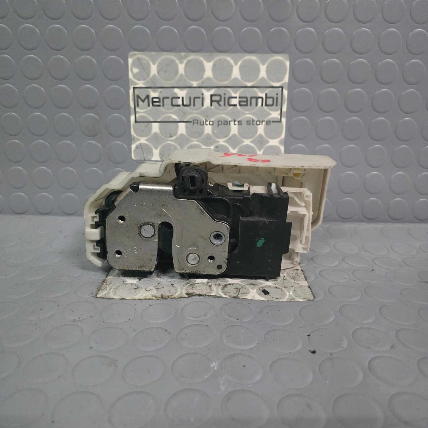 Serratura anteriore destra Lancia Y 2^ serie