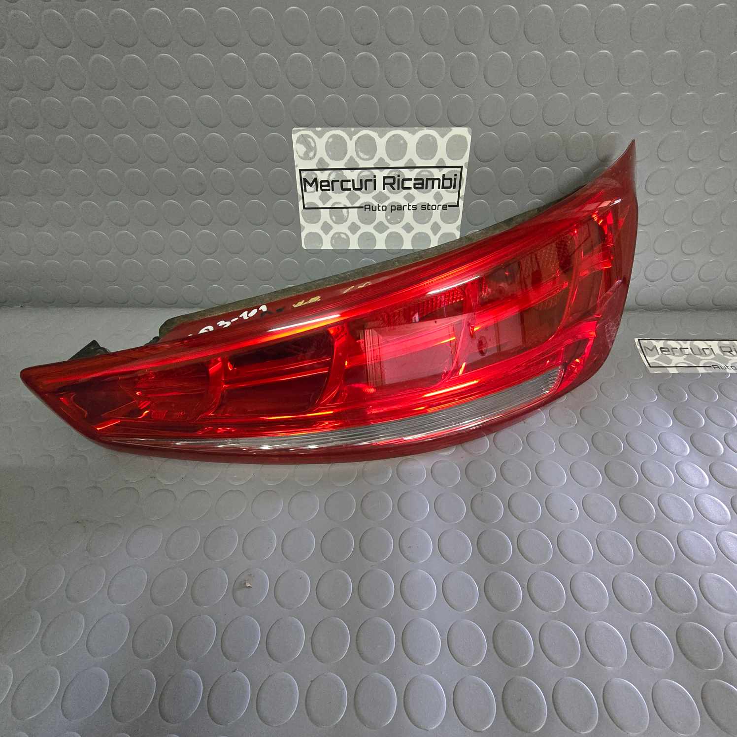 Fanali posteriori lato destro