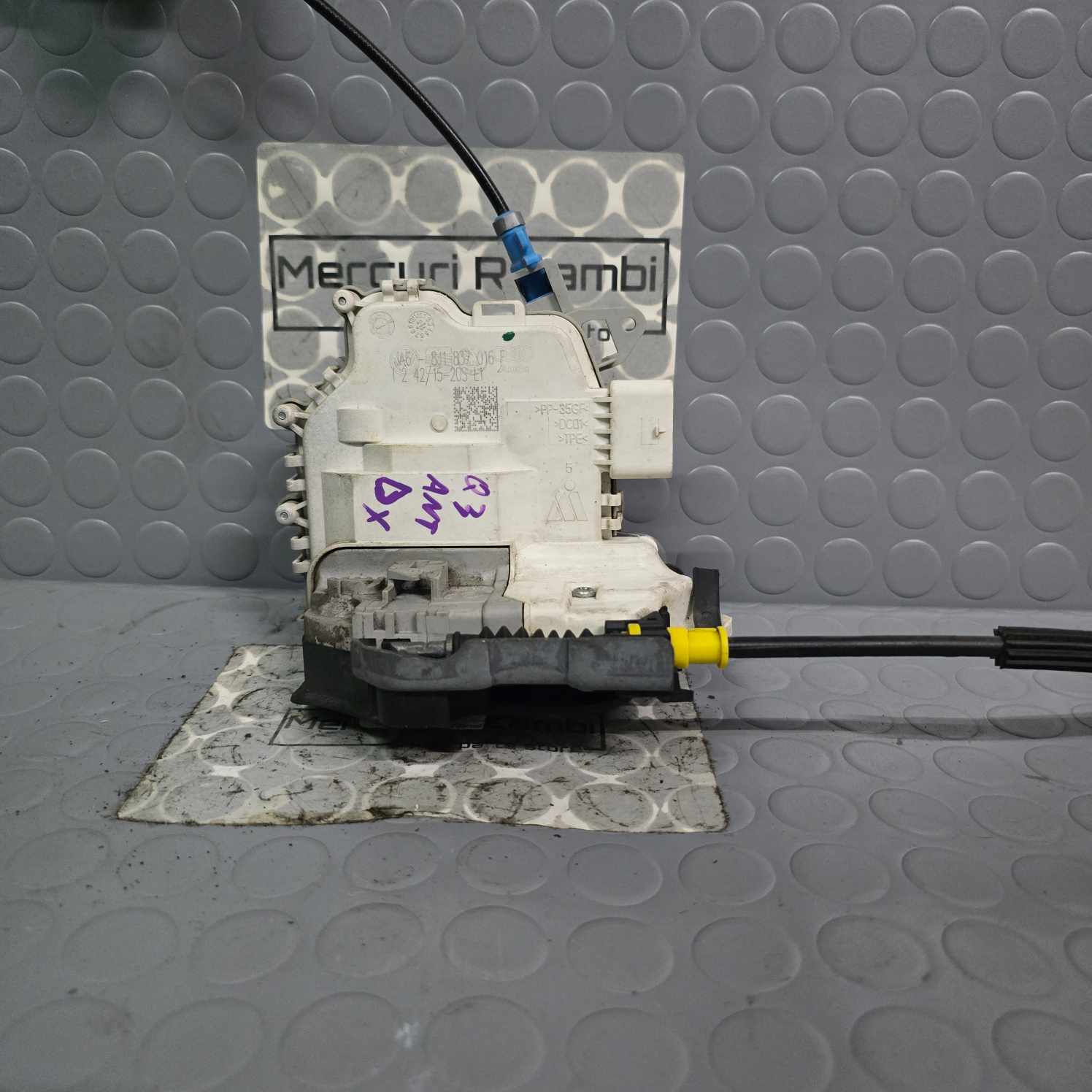 Serrature anteriori destre