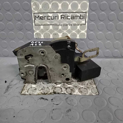 Serratura anteriore sinistra Bmw E36 serie 3 1^ serie