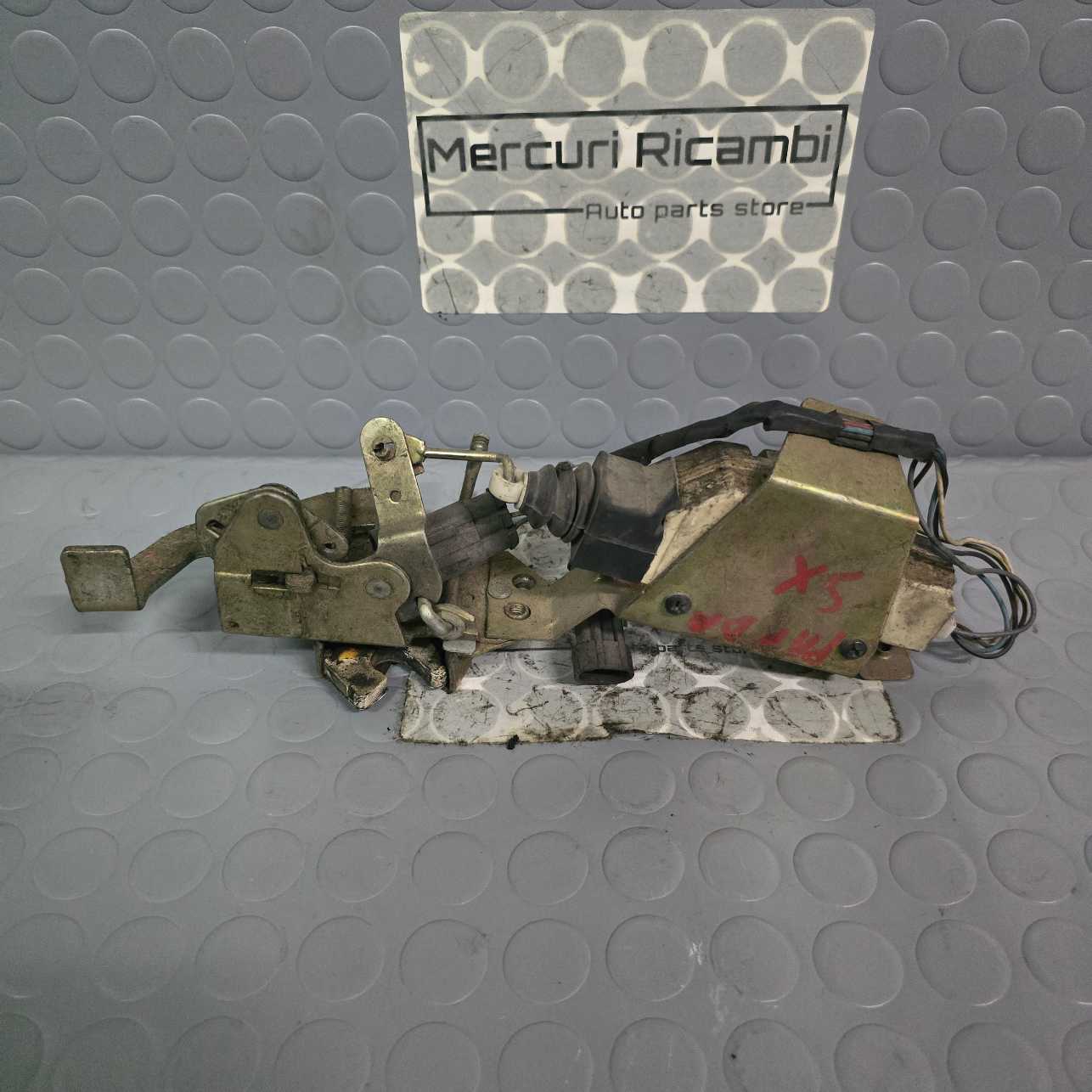 Serratura anteriore sinistra Fiat panda 1^ serie