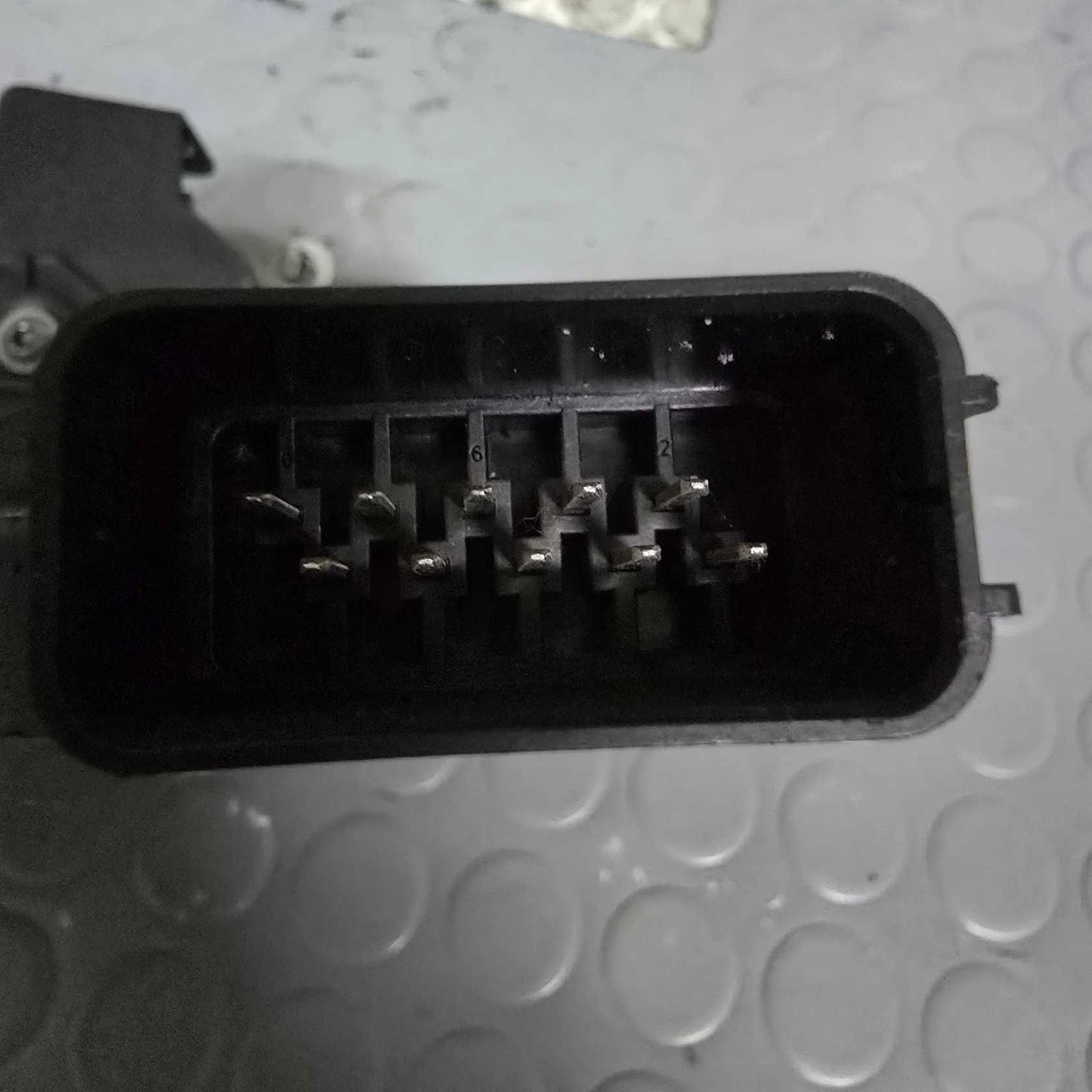 Serratura anteriore sinistra Land Rover Range Rover Evoque 1^ serie