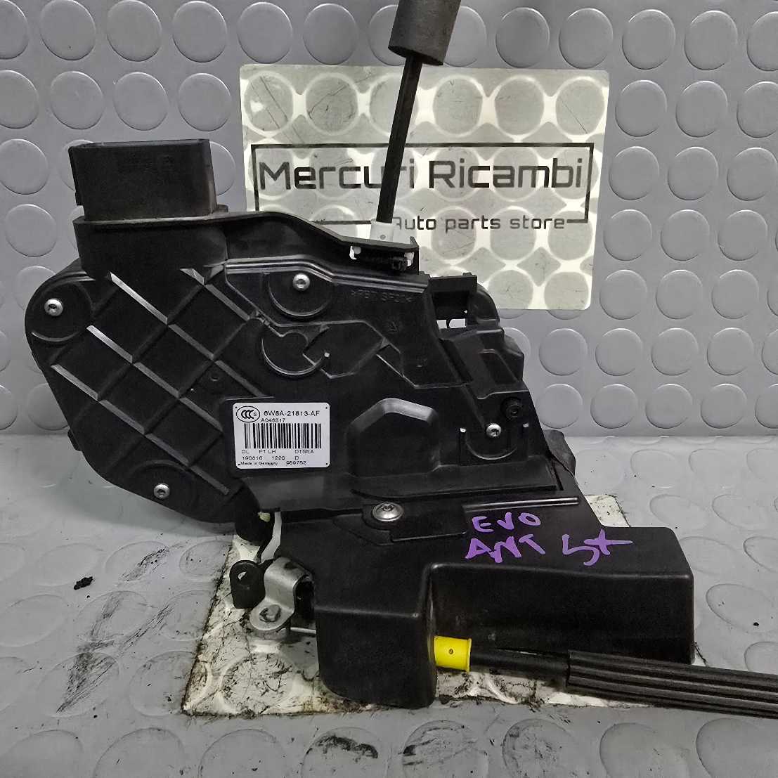 Serratura anteriore sinistra Land Rover Range Rover Evoque 1^ serie