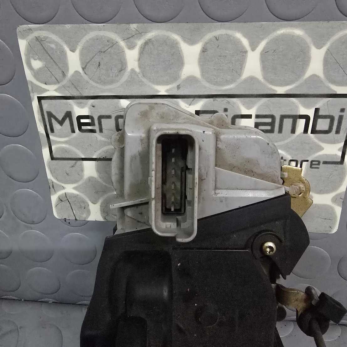 Serratura anteriore sinistra Peugeot 307