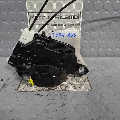 Serratura anteriore sinistra Toyota Yaris anno 2014 3^ serie