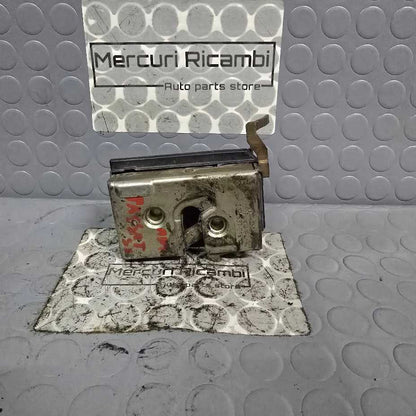 Serratura anteriore sinistra Volkswagen Passat  3^ serie