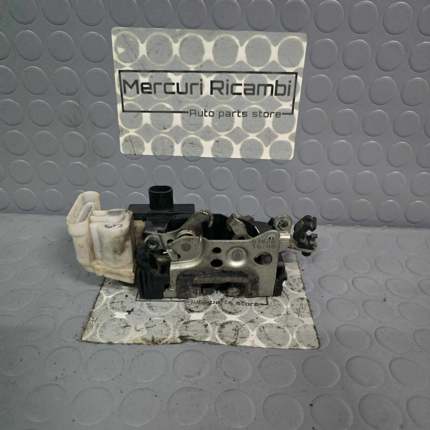 Serratura anteriore destra Lancia Lybra