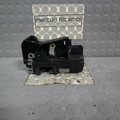 Serratura anteriore destra Opel Zafira