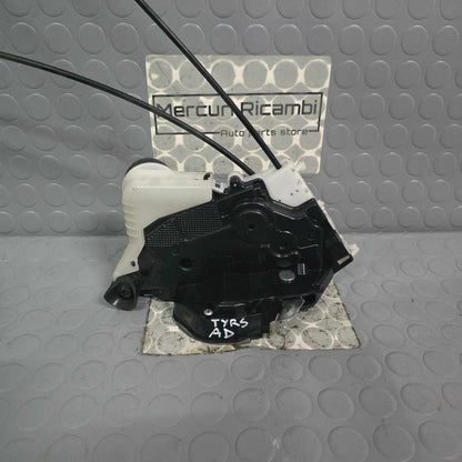 Serratura anteriore destra Toyota Yaris