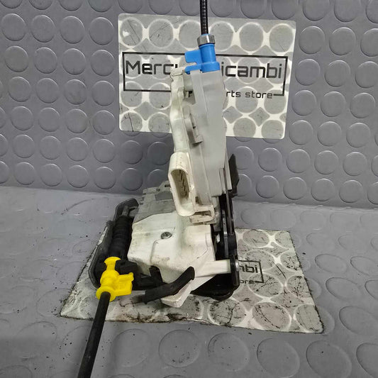 Serratura anteriore destra Audi Q3